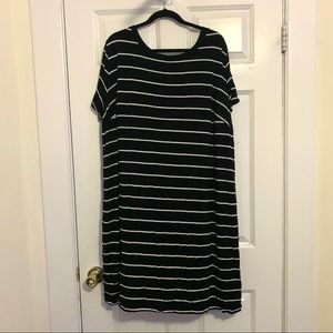 Ava & Viv T-shirt Dress